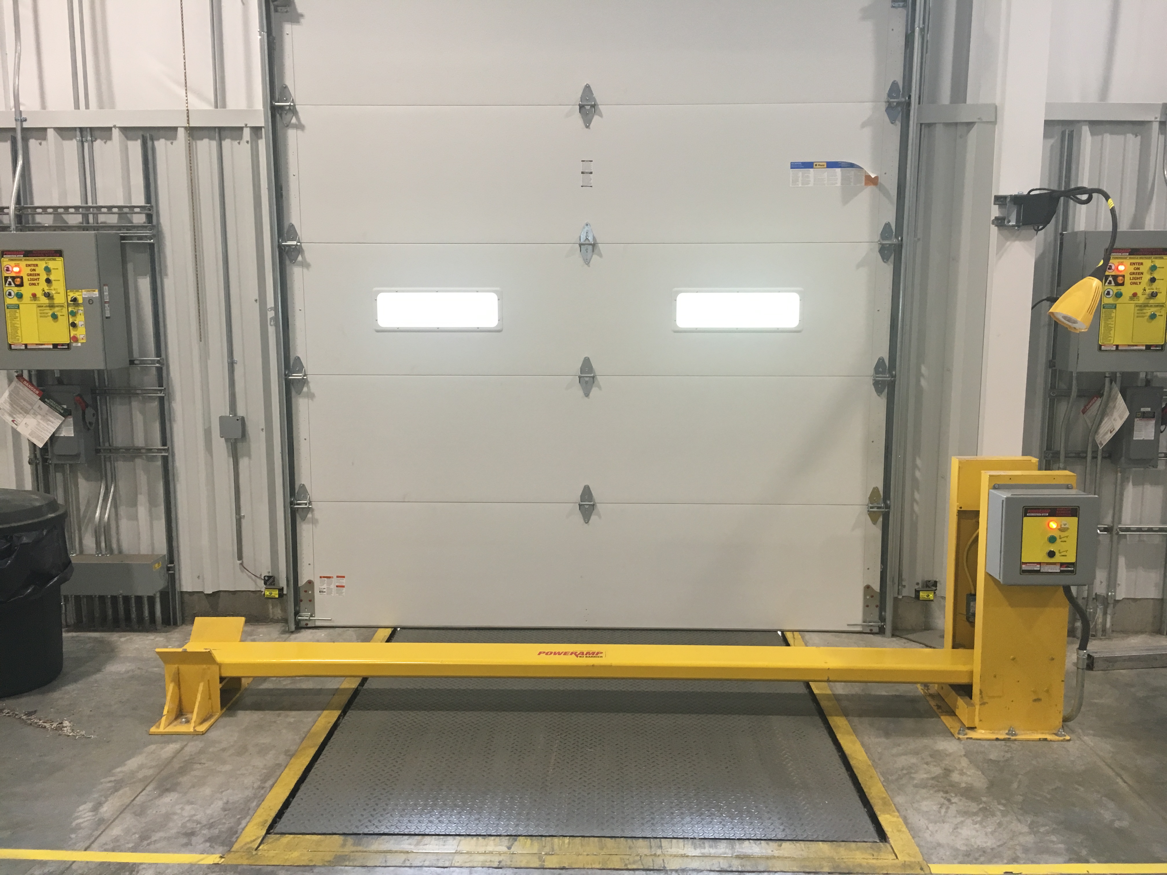Bar Lift Loading Dock Safety Barrier DLM